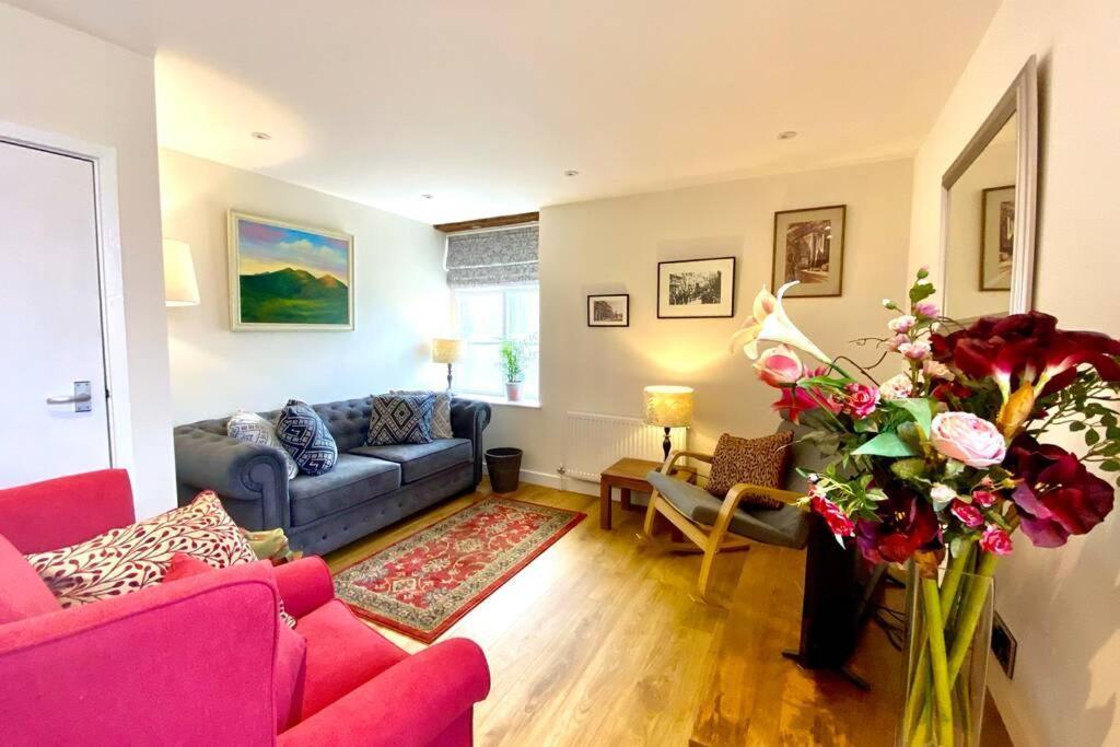 Tilly'S A Perfect Apartment In The Market Town Of 莱德伯里 外观 照片